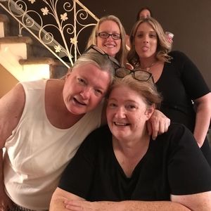 Meet your Posher, Lorraine